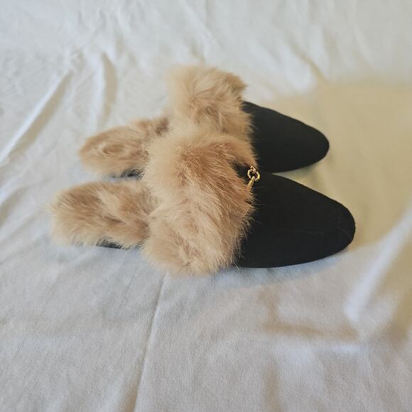 She‎ & in black fur slippers size 35 - Picture 2 of 8